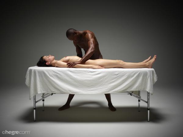 Ariel og Mike seksuel massage #34